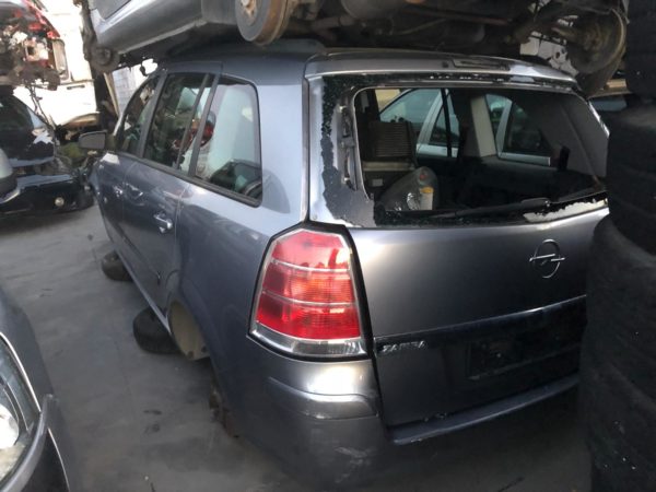 Opel Zafira 2 serie - immagine 2