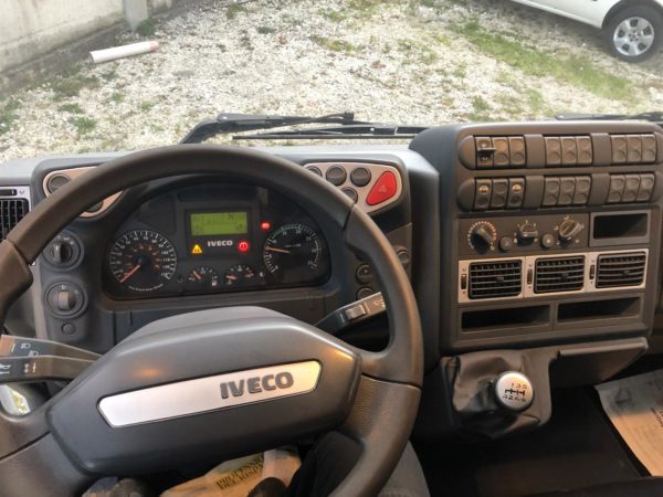 Iveco Eurocargo - 80 EL 18 - immagine 2