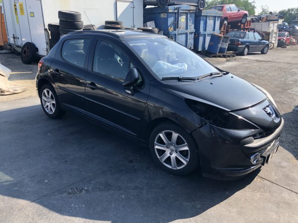 Peugeot 207 1.6 HDI 2 serie - immagine 3